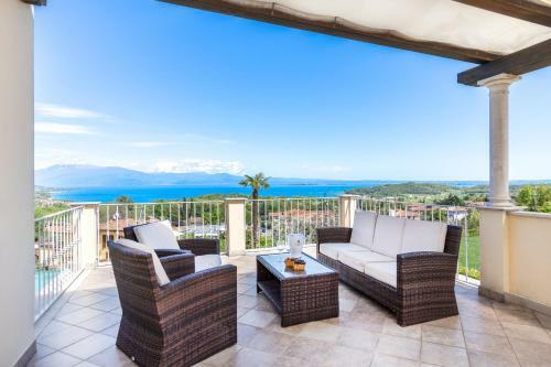 Villa Perla Con Piscina By Wonderful Italy