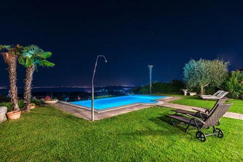 Villa Perla Con Piscina By Wonderful Italy