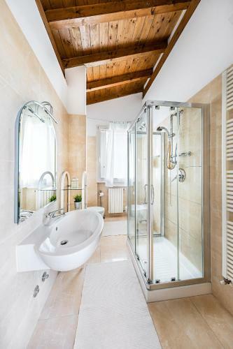 Villa Perla Con Piscina By Wonderful Italy
