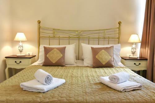 Hostal Oisyra Hotel
