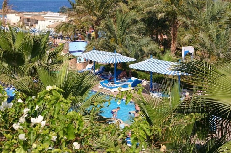 Hotel Triton Empire Beach Resort