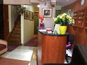 Aristote Hotel