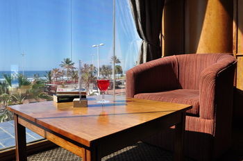 Tropicana Hotel