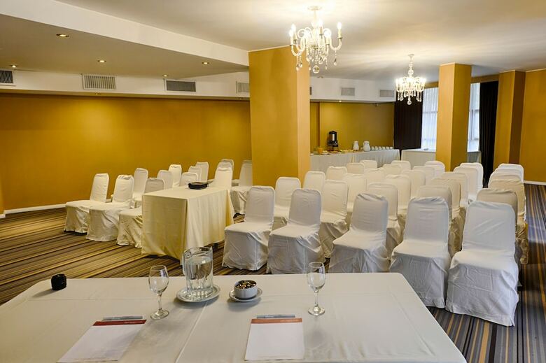 Hotel Amerian Cordoba Park