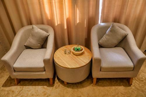 Hotel Dansavanh Namngum Resort