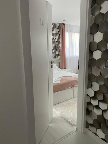 Amira Apartman