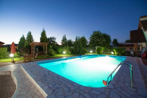Hostal Pensiunea Ovy & Dya