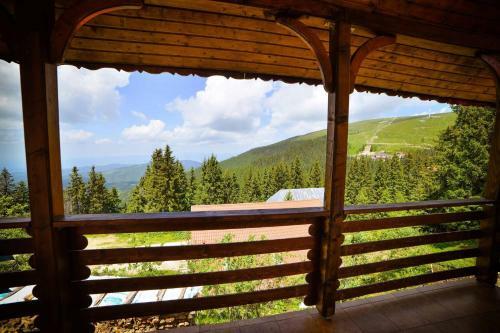 Hostal Pensiunea Montana