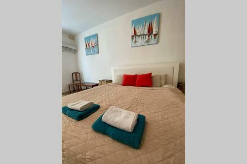 Amazing Sea View Sea Front 3 Bedroom Apartment