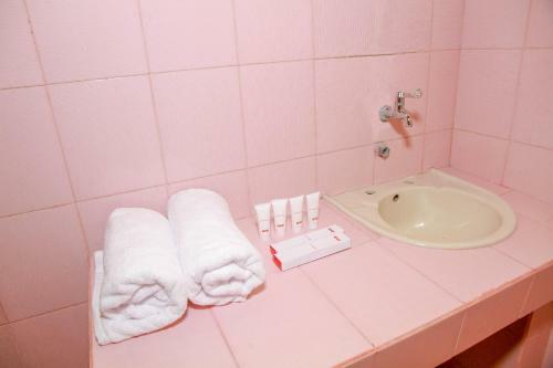 Oyo 1278 Wina Beach Hotel