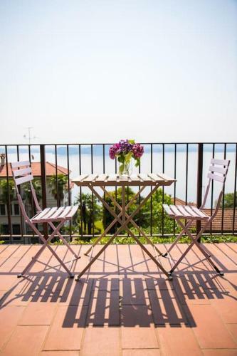 Apartamento A Balcony On Lake Maggiore