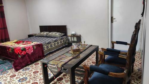 Hostal Afzal Guest House