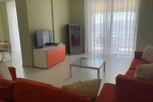 Stunning Apartment, Stunning Views, All Comfort