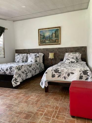 Hostal Caba�a Campestre Miraluna