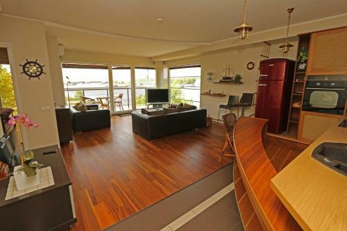 Ringi 37 Apartment