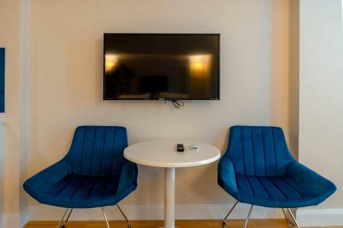 Orbi City - Aparthotel Near The Beach