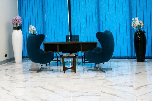Orbi City - Aparthotel Near The Beach