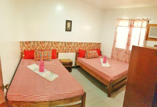 Hotel White Beach Guest House