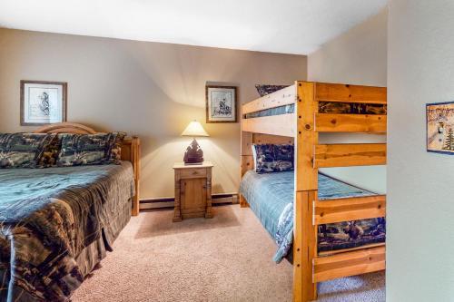 Lodge At Steamboat B110