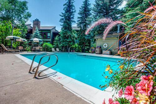 Lodge At Steamboat B110