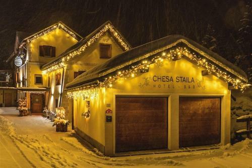 Bed & Breakfast Hotel Chesa Staila
