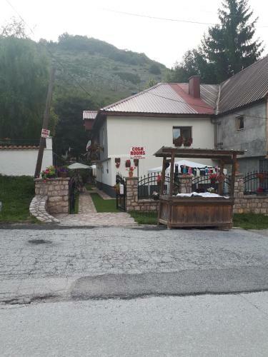 Hostal Vila Magda