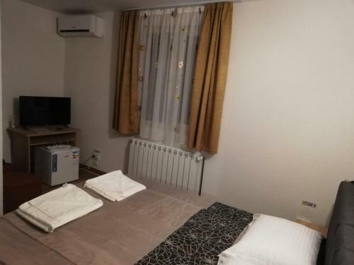 Hotel Fructele Padurii