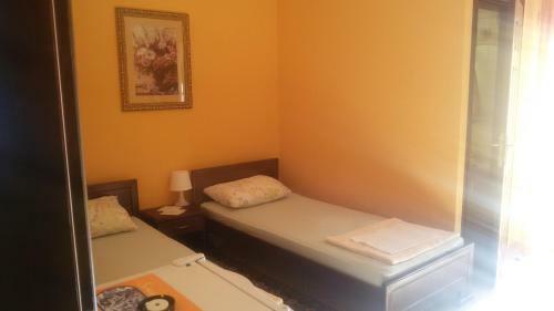 Hostal Guesthouse Djacic