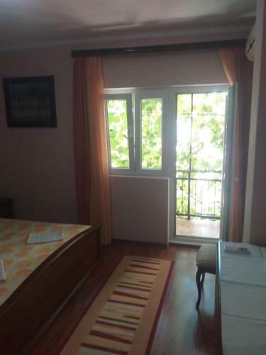 Hostal Guesthouse Djacic