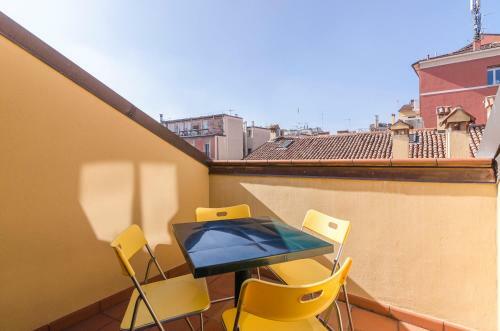 Apartamento Flat 13: Elegante E Luminoso Con Terrazzo Privato