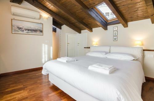 Apartamento Flat 13: Elegante E Luminoso Con Terrazzo Privato