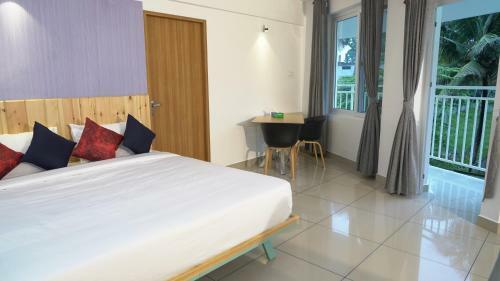 The White Orchid Luxury Service Apartments