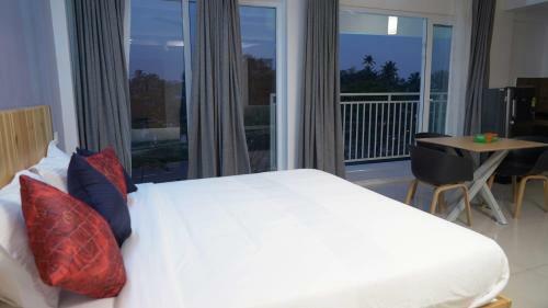 The White Orchid Luxury Service Apartments