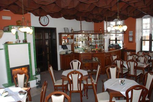 Hotel U L�py