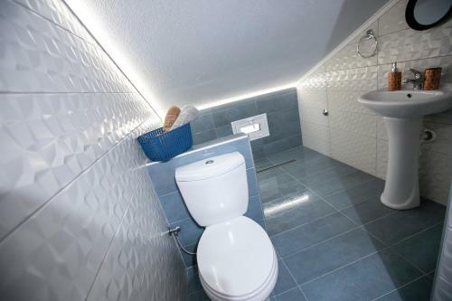 Le An Apartments Thea