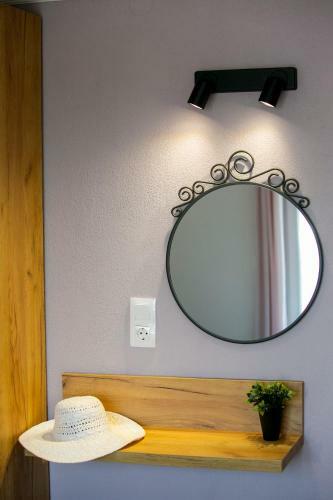 Le An Apartments Thea