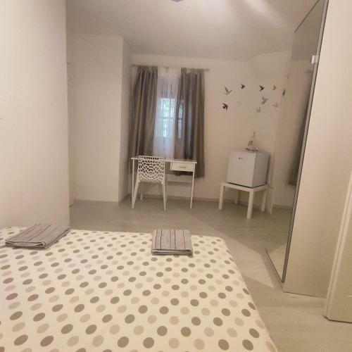 Hostal Adriana Downtown Guesthouse