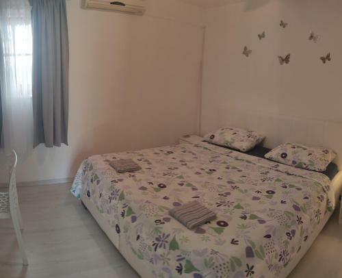 Hostal Adriana Downtown Guesthouse