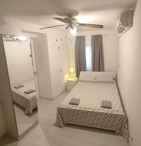 Hostal Adriana Downtown Guesthouse