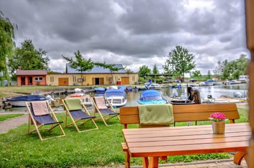 Lodge Domki Przy Zalewie