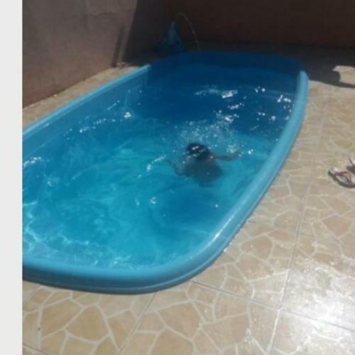 Casa Com Piscina E Churrasqueira
