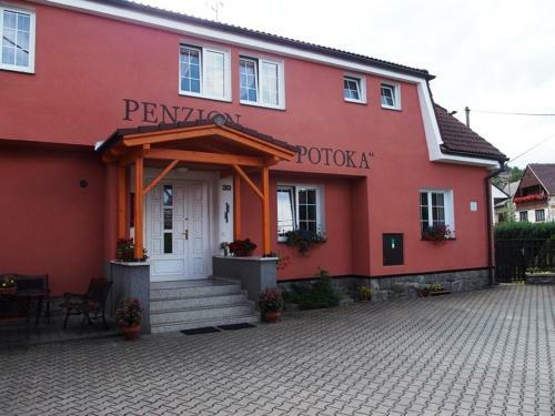Hostal Penzion U Potoka