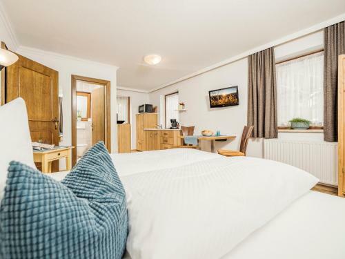 Bed & Breakfast Br�ckenhof Garni