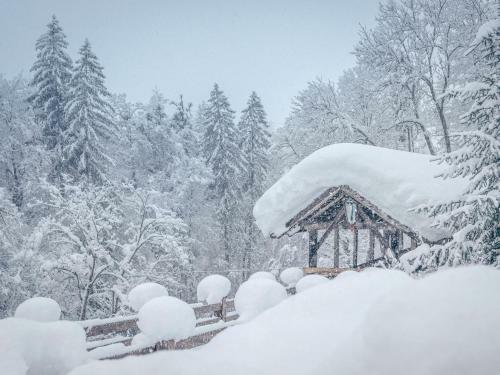 Bed & Breakfast Br�ckenhof Garni