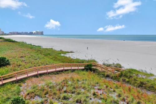 Tradewinds 1003