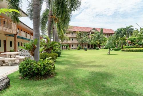 Hotel Pn Gold Resort