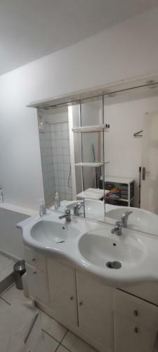 Apartamento Hauts Vallons Appartement Full �quip� 3 Chambres