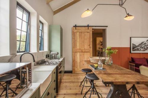 Sugarland Cottage, Stellenbosch Central