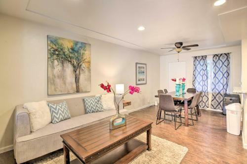 Updated Chula Vista Townhome - Wfh Friendly!