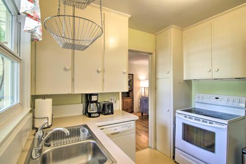 Mid-century Bozeman Townhome About 1 Mi To Dtwn!